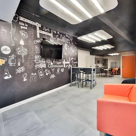 Apartment 12.studio#charenton#fitness#cinema *